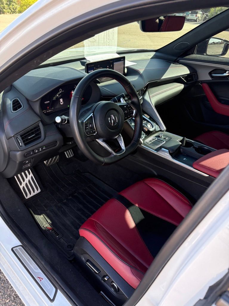 Used 2025 Acura TLX w/ A-SPEC Package AWD/4WD image 9