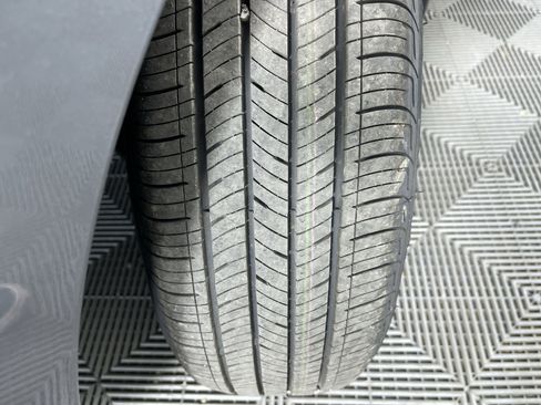 Certified 2025 Nissan Versa S w/ Trunk Package image 25