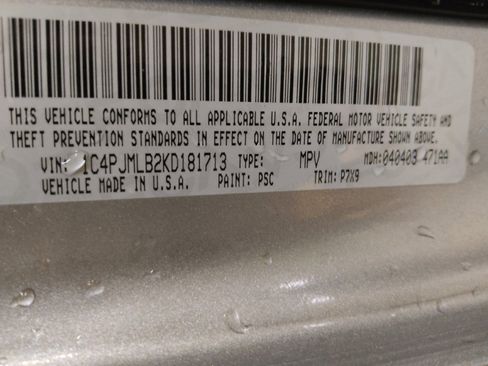 Used 2019 Jeep Cherokee Latitude Plus image 33