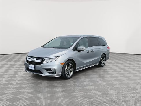 Used 2020 Honda Odyssey Touring image 4