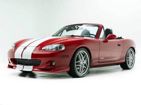 Used 2001 MAZDA MX-5 Miata RWD image 8