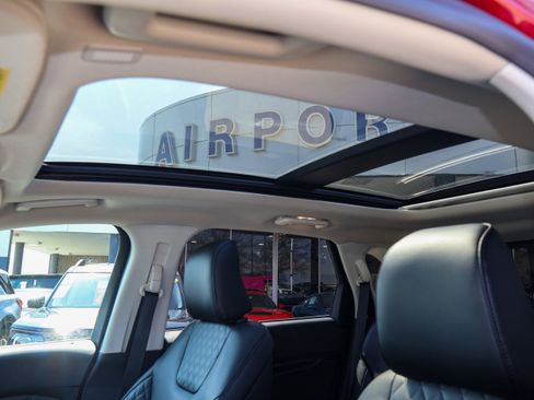 Used 2024 Ford Edge Titanium w/ Equipment Group 301A AWD/4WD image 13