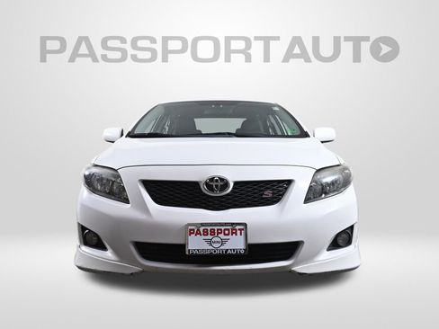Used 2010 Toyota Corolla S image 2