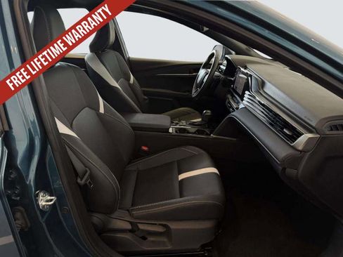 Used 2025 Toyota Camry SE FWD image 31