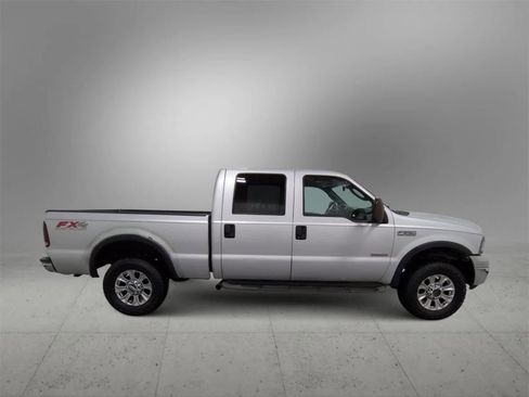 Used 2005 Ford F250 4x4 Crew Cab Super Duty image 9