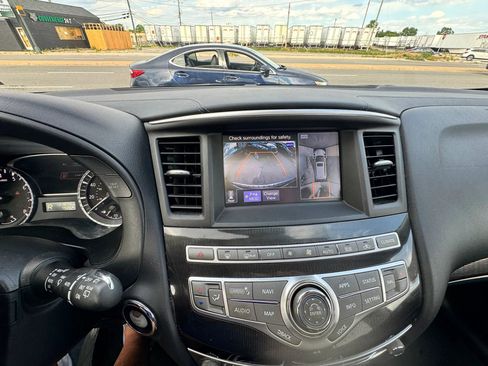 Used 2017 INFINITI QX60 Luxe w/ Premium Plus Package AWD/4WD image 33