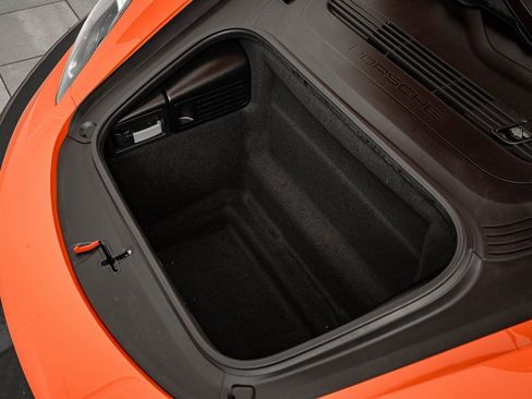 Used 2019 Porsche 718 Boxster image 35