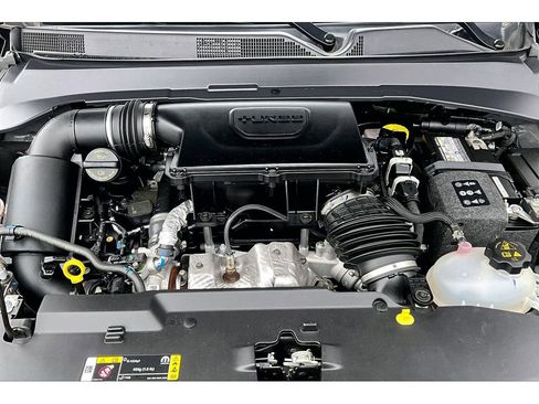 Certified 2024 Jeep Compass Sport image 11