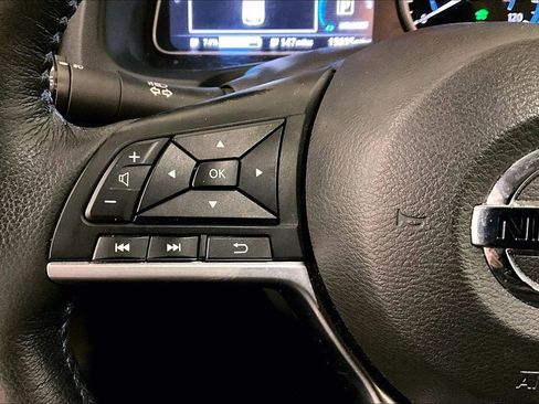 Used 2021 Nissan Leaf SL Plus image 17