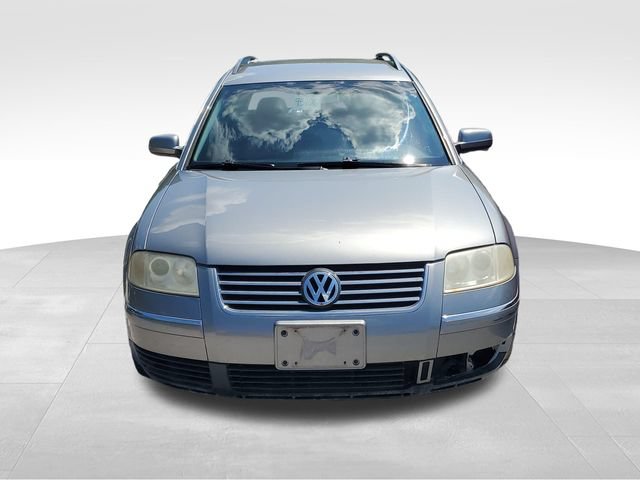 Used 2003 Volkswagen Passat GL FWD image 2