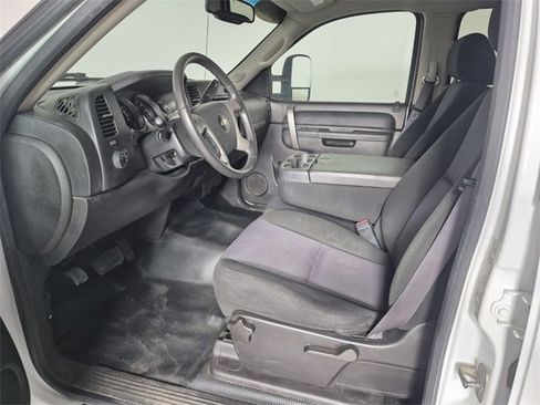 Used 2012 Chevrolet Silverado 3500 LT image 20