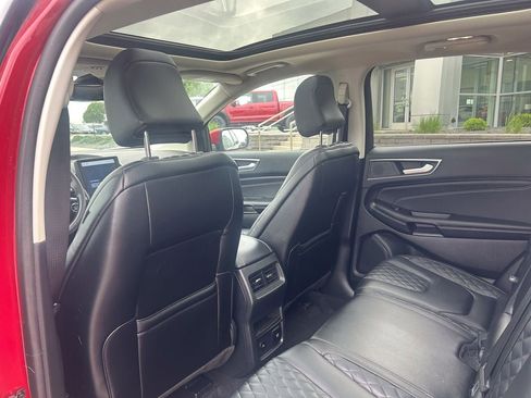 Used 2024 Ford Edge Titanium AWD/4WD image 12