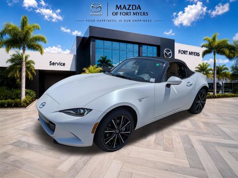New 2026 MAZDA MX-5 Miata Grand Touring RWD image 11