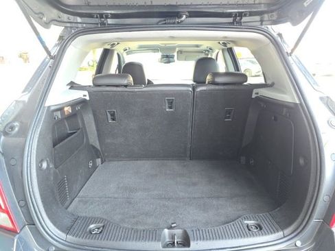 Used 2017 Chevrolet Trax LT w/ Sun & Sound Package image 36