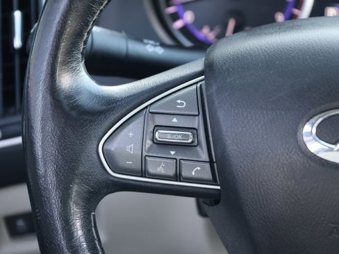 Used 2016 INFINITI Q50 3.0t Premium w/ 3.0T Premium Plus Package image 18