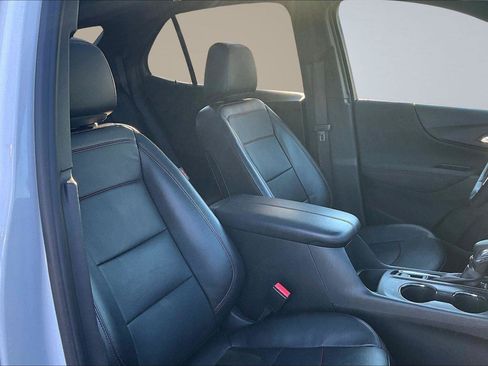 Certified 2022 Chevrolet Equinox RS w/ RS Leather Package image 19