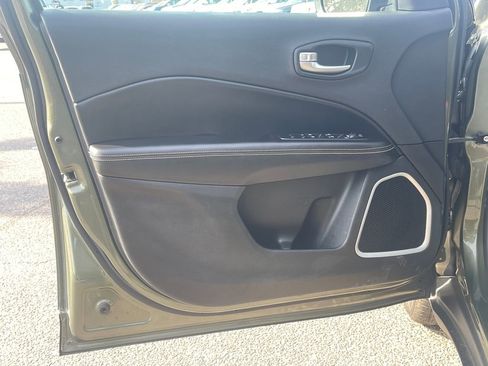 Used 2019 Jeep Compass Sport image 12