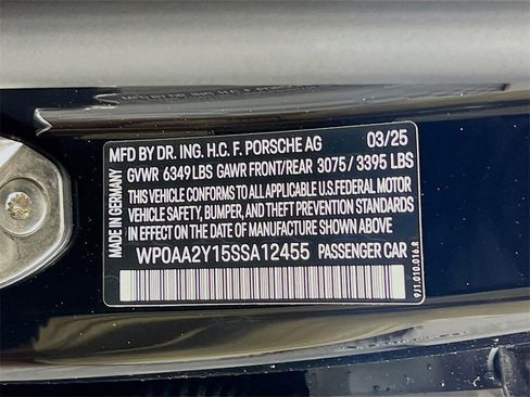 New 2025 Porsche Taycan image 34