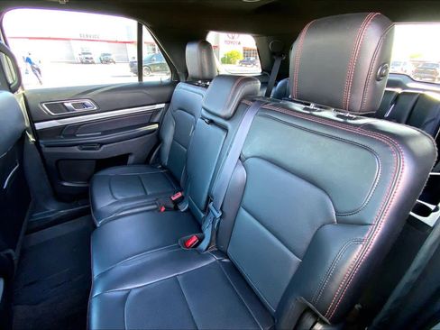 Used 2017 Ford Explorer Sport w/ Equipment Group 401A AWD/4WD image 21