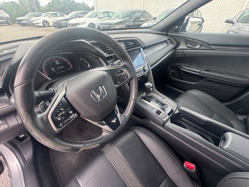 Used 2021 Honda Civic Sport Touring image 10