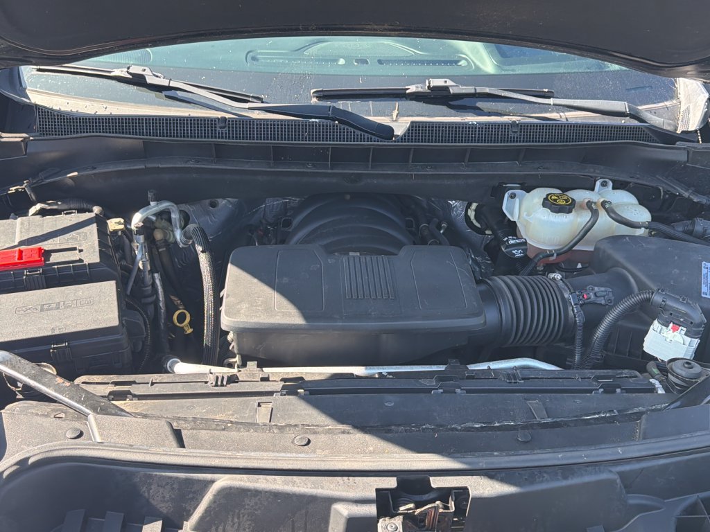 Used 2021 Chevrolet Suburban Premier AWD/4WD image 23