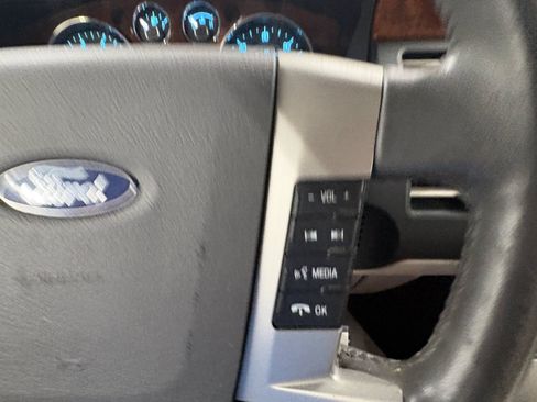 Used 2012 Ford Flex Limited FWD image 34