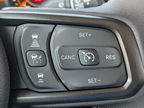 New 2026 Jeep Gladiator Sport image 12