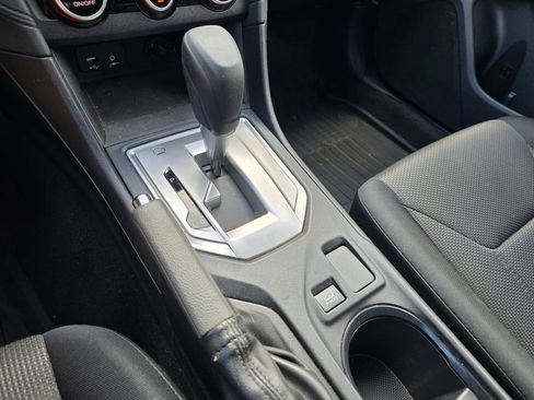 Certified 2021 Subaru Crosstrek 2.0i AWD/4WD image 21