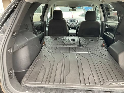 Used 2019 Chevrolet Equinox LT FWD image 23