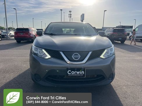 Used 2019 Nissan Rogue Sport S AWD/4WD image 7