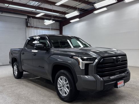 Used 2024 Toyota Tundra SR5 image 23