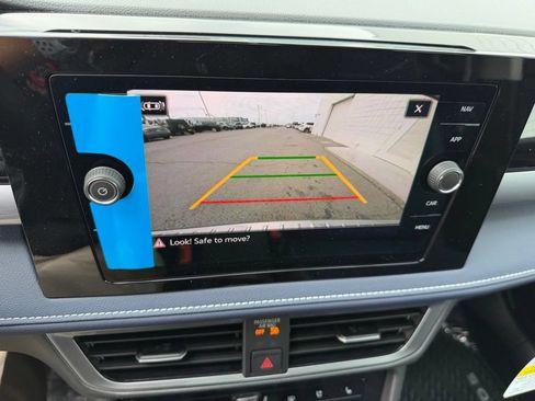 New 2026 Volkswagen Taos SEL AWD/4WD image 23