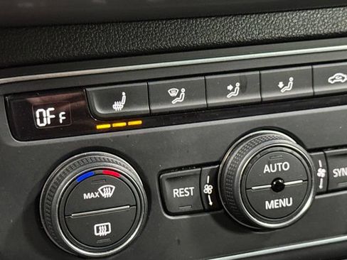 Used 2019 Volkswagen Atlas SE w/ Panoramic Sunroof Package AWD/4WD image 6
