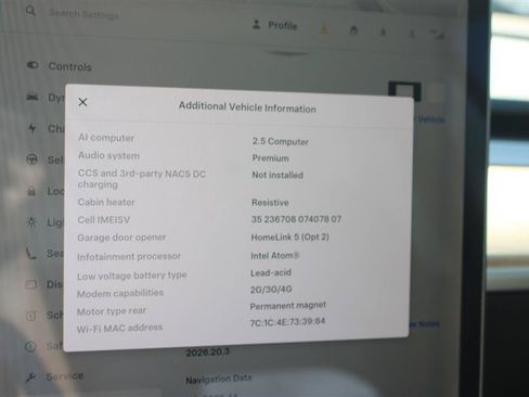 Used 2018 Tesla Model 3 RWD image 14