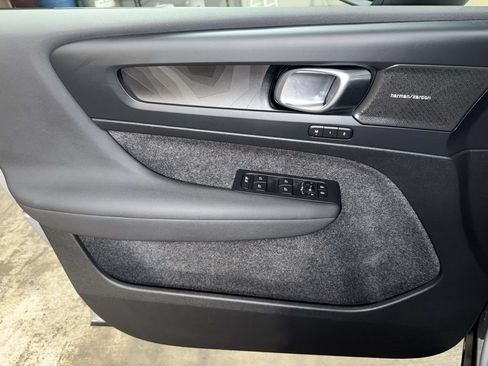 Used 2024 Volvo C40 P8 Recharge Ultimate w/ Protection Package Premier RWD image 20