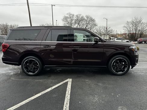 Certified 2023 Ford Expedition Max Limited image 4