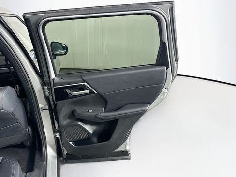 Used 2024 Mitsubishi Outlander SE AWD/4WD image 31