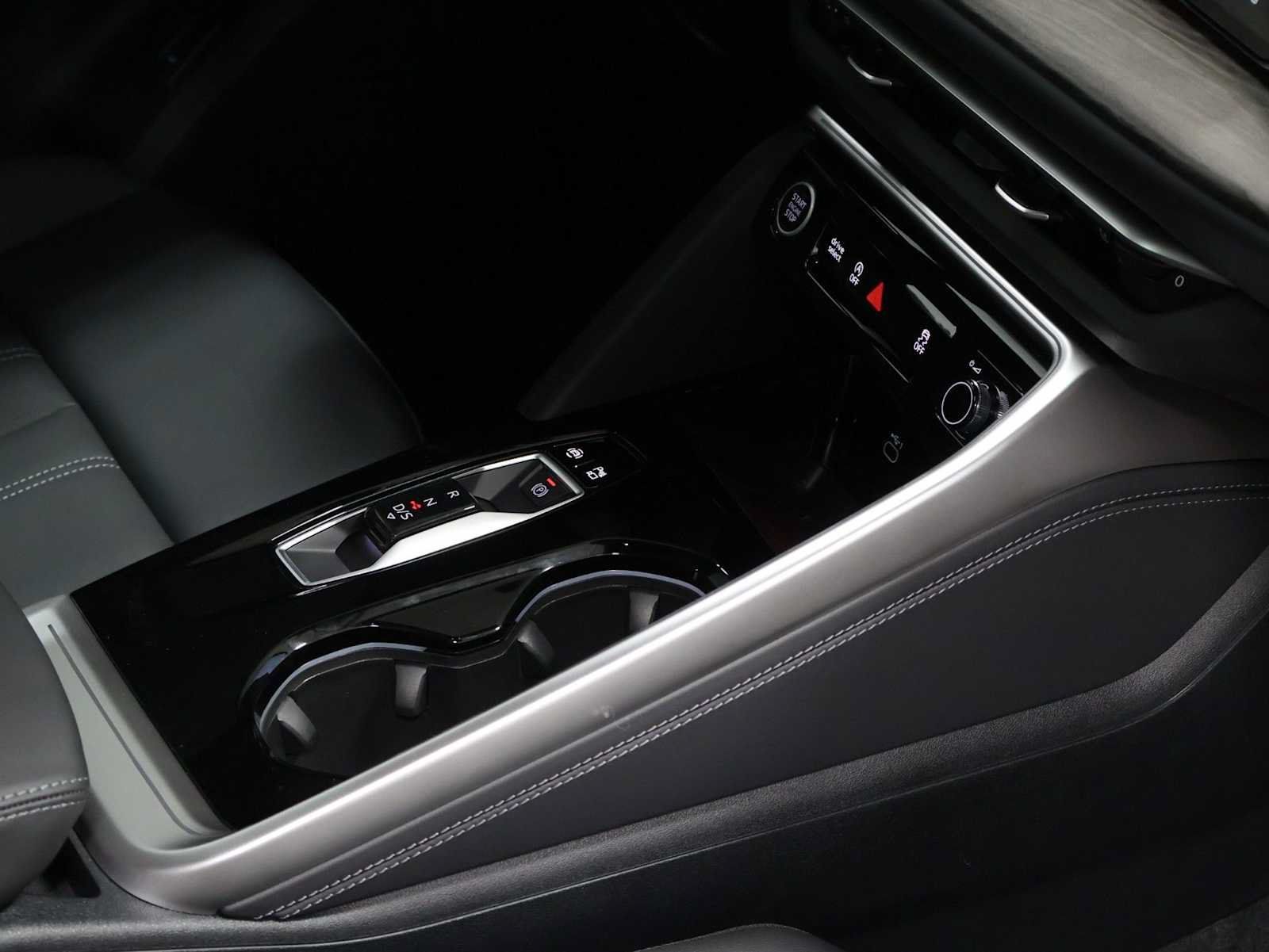 New 2026 Audi Q5 Premium AWD/4WD image 20