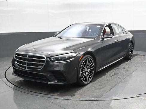 Used 2022 Mercedes-Benz S 580 4MATIC Sedan image 5