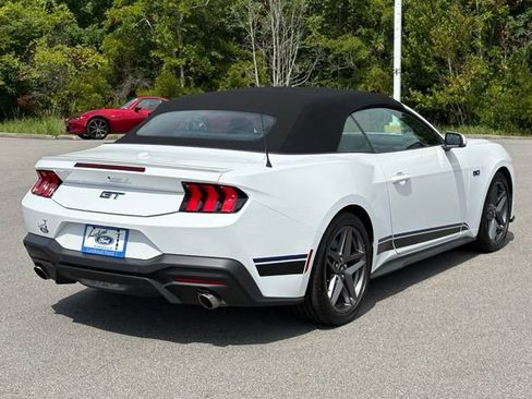 Used 2024 Ford Mustang GT Premium RWD image 5
