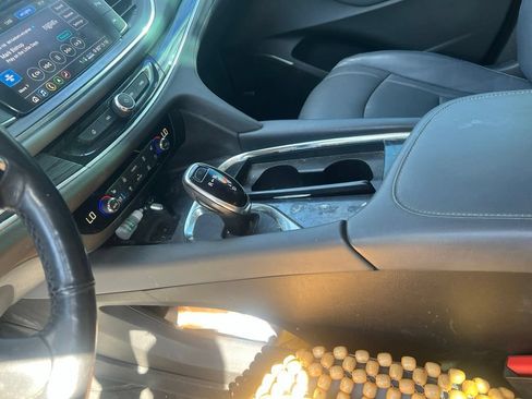 Used 2021 Buick Enclave Premium w/ Surround and Sites Package AWD/4WD image 13