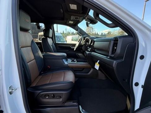 New 2026 Chevrolet Silverado 3500 High Country w/ Technology Package image 18