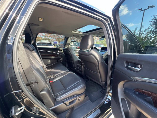 Used 2017 Acura MDX w/ Technology Package AWD/4WD image 11