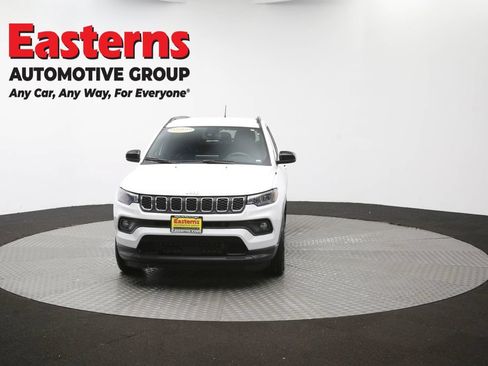 Used 2024 Jeep Compass Latitude AWD/4WD image 52