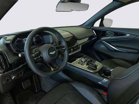 New 2026 Aston Martin DBX 707 image 23