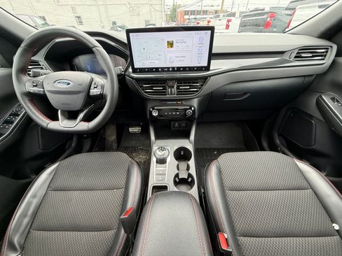 Used 2024 Ford Escape ST-Line w/ Tech Pack #1 FWD image 15