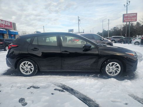 Used 2024 Subaru Impreza 2.0i image 8