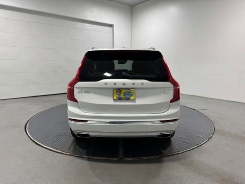 Used 2021 Volvo XC90 T8 Inscription w/ Advanced Package image 35