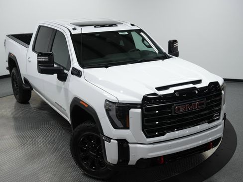 New 2026 GMC Sierra 2500 AT4 w/ AT4 Preferred Package image 43