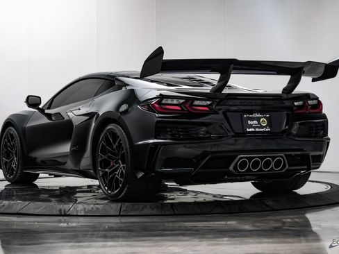 Used 2026 Chevrolet Corvette ZR1 w/ ZR1 Carbon Fiber Aero Package RWD image 14